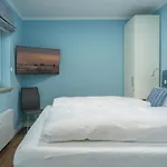 Luen 4 Sterne Top-fewo In Sylt Strandnah Zentral Mit Balkon Sauna Βέστερλαντ