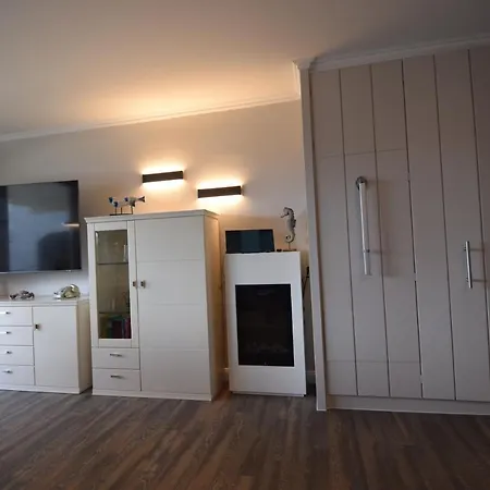 See-luen Apartment